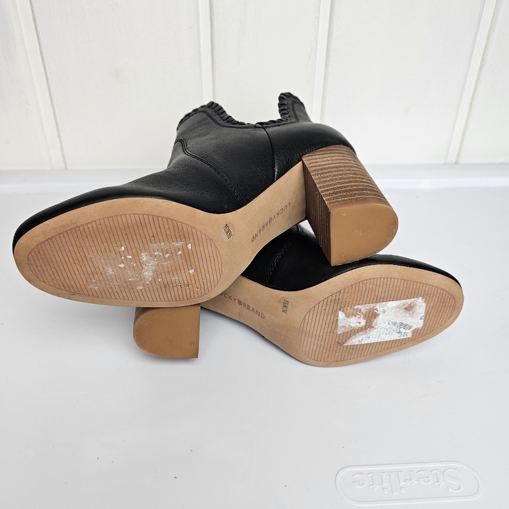 Nwob Lucky Brand Lk SIVYA Black Tan Leather Ankle Booties 5.5 - Picture 9 of 13